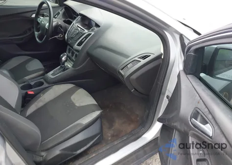 2014 Ford Focus Se from USA, damaged, VIN 1FADP3F2XEL388048